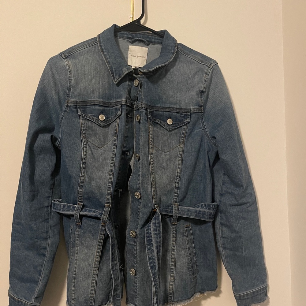 Jean jacket - Picture 2 of 4